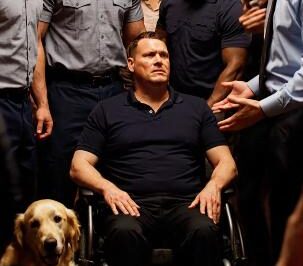 I’m a disabled veteran. I lost both my legs for this country. Last night, a restaurant manager told me to “get out,” that he “doesn’t serve veterans and dogs.” He humiliated me in front of a packed room. He called the cops on me. Then, four men at a corner table stood up. He thought they were just customers. He had no idea he was messing with Navy SEALs.